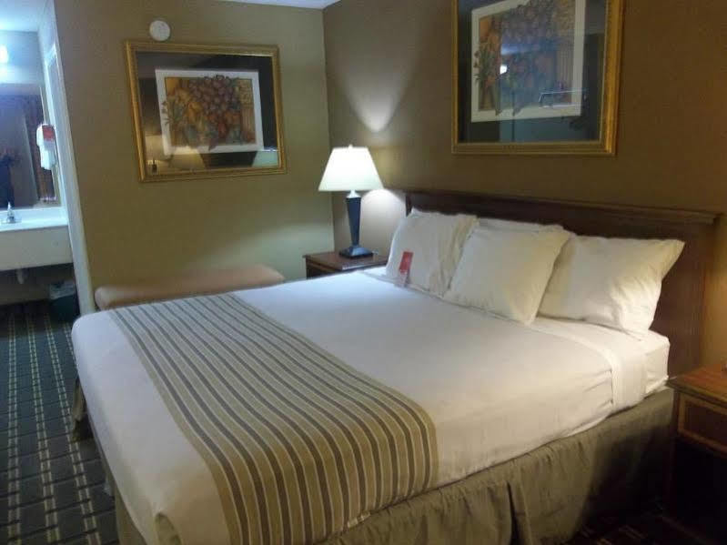 Econo Lodge Acworth Eksteriør billede